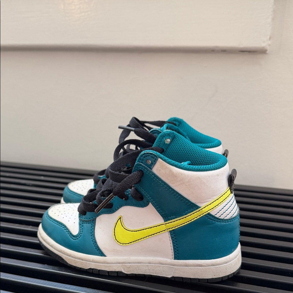 Nike Kids Sneakers in Teal, White, and Yellow